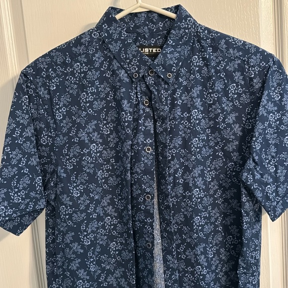 Men’s blue button-down short sleeve shirt - Picture 1 of 2